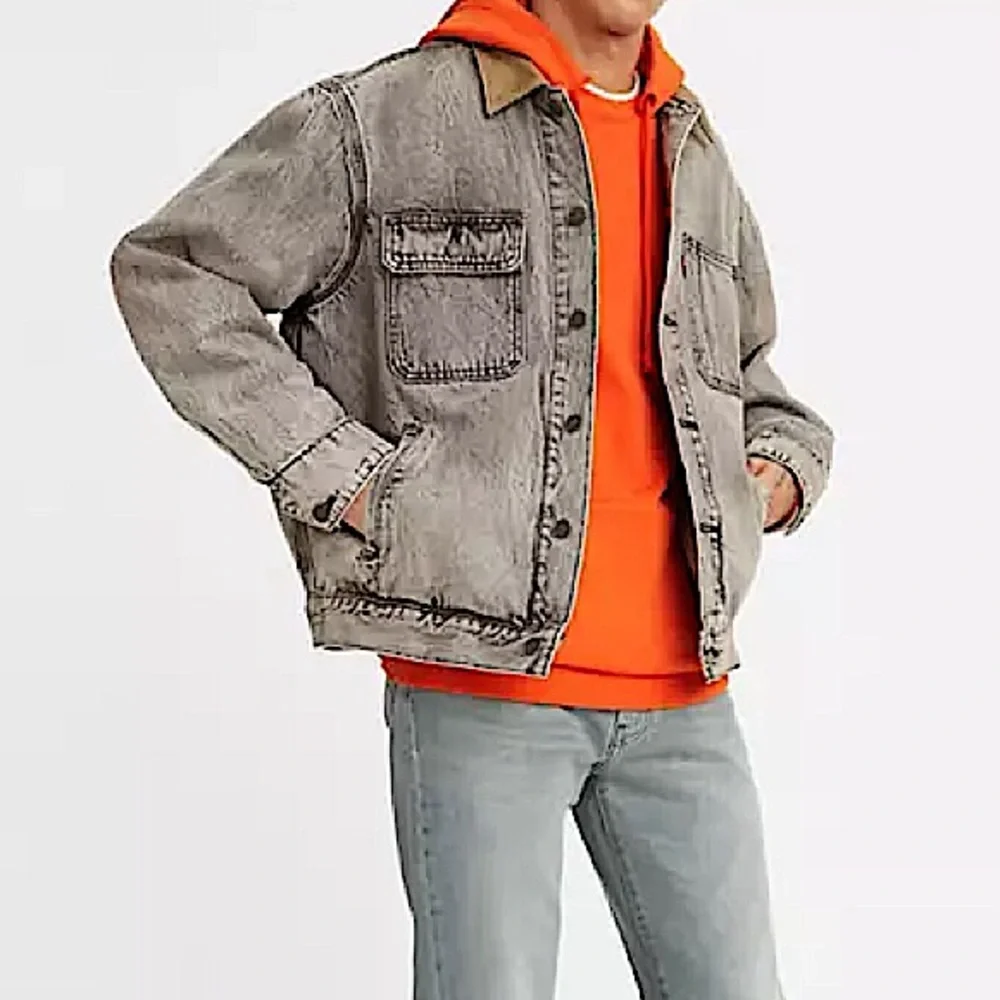 Levi's Washed Black Denim Trucker Jacket with Tan Collar - Picture 4 of 11